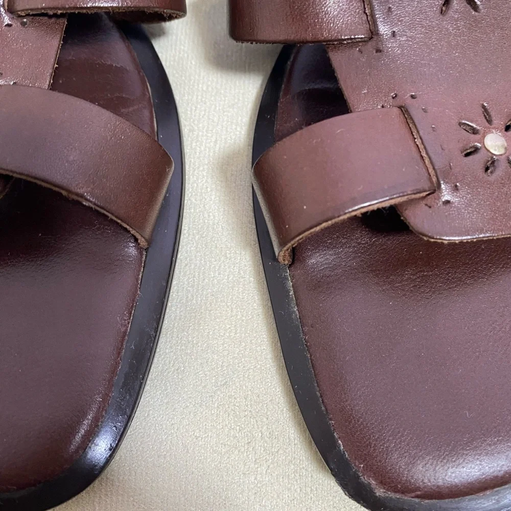 Montego Bay Club stylish brown